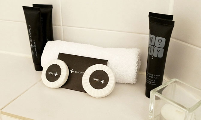 Complimentary quality soaps and shampoos